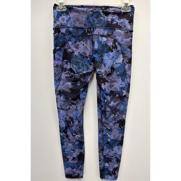Lululemon Fast Free 7/8 Tight II *Nulux 25" Screen Camo Multi Blue EUC - Picture 2 of 6